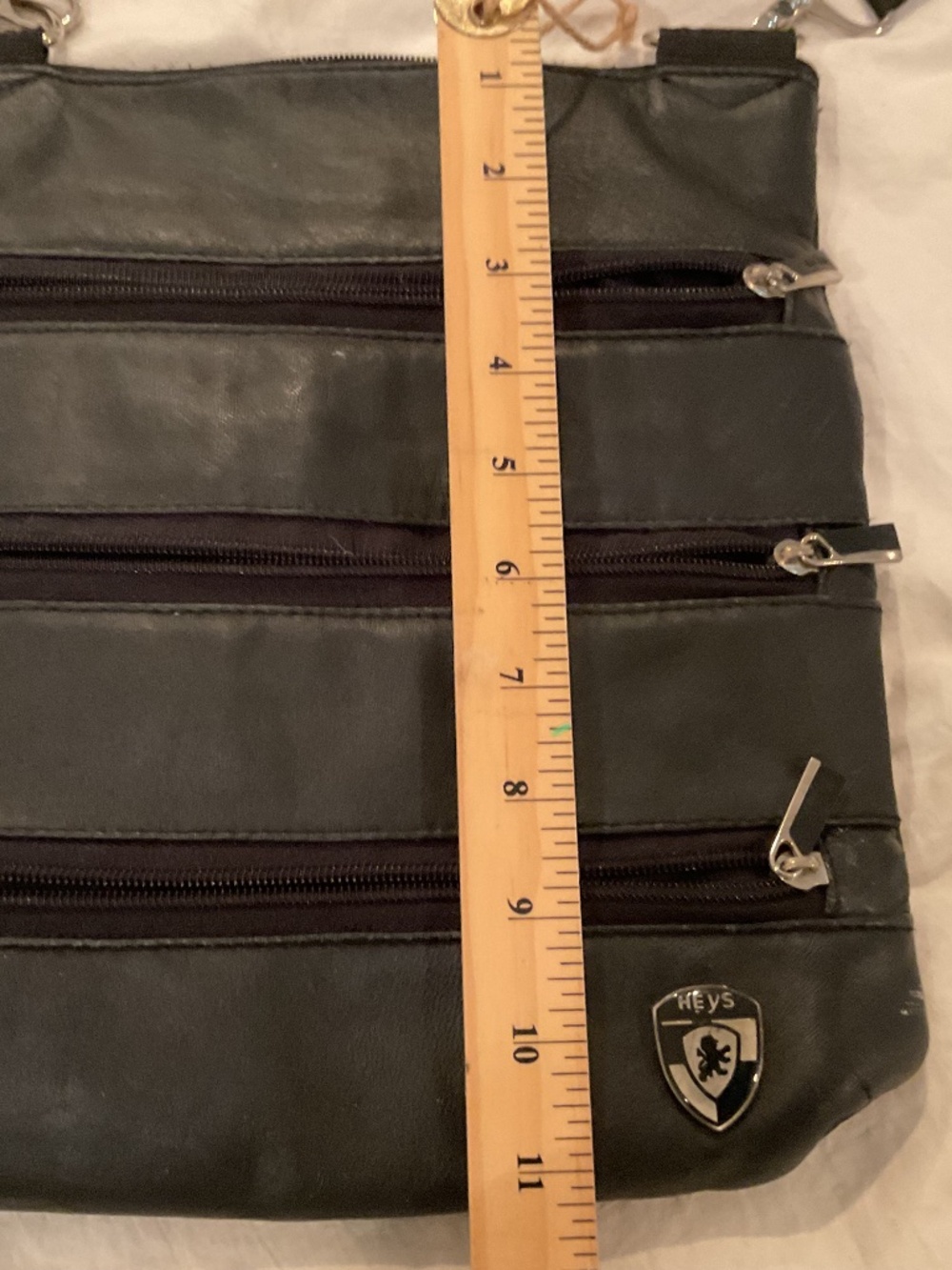 Heys cross body bag
